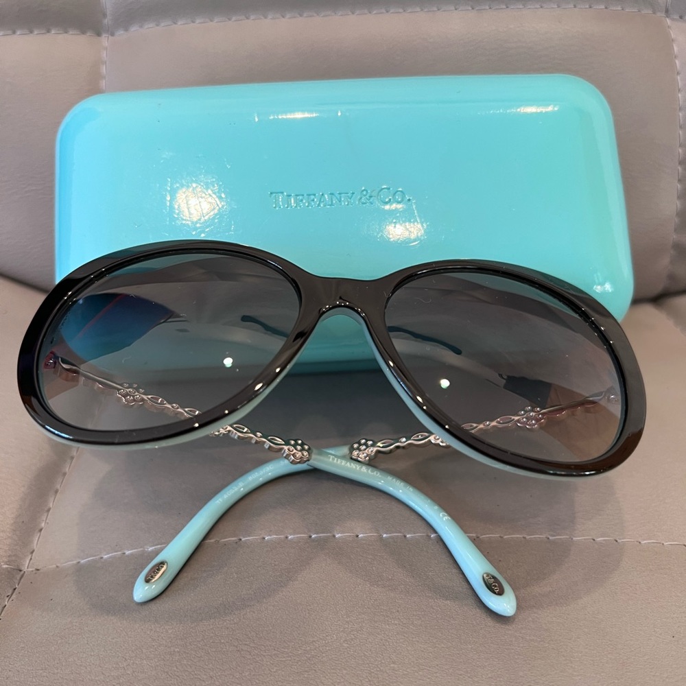 Tiffany & Co Sunglasses - Picture 3 of 8